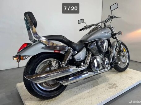 2004 Honda VTX 1300, серебристый, 655000 рублей, вид 3
