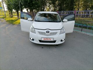 2011 Toyota Verso I, белый, 1390000 рублей, вид 4