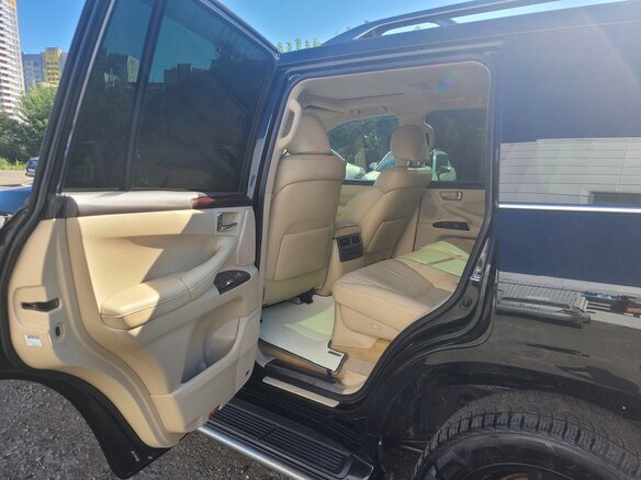 2012 Lexus LX 570 III Рестайлинг, чёрный, 4600000 рублей - вид 18