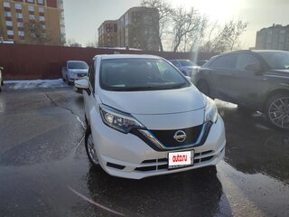 2016 Nissan Note e-Power II Рестайлинг, белый, 1020000 рублей, вид 1