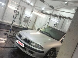 2001 Mitsubishi Carisma I Рестайлинг, серебристый, 230000 рублей, вид 2