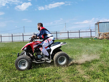 2022 Motoland ATV 250S, красный, 170000 рублей, вид 3