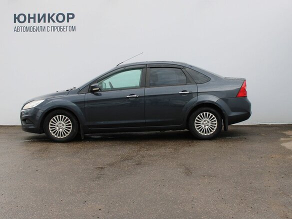 2011 Ford Focus II Рестайлинг, серый - вид 1