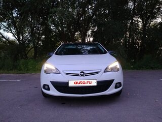 2014 Opel Astra GTC J Рестайлинг, белый, 750000 рублей, вид 4