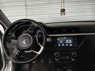 2018 Kia Rio IV, белый, 1170000 рублей, вид 5