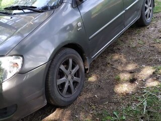 2002 Toyota Corolla IX (E120, E130), серый, 450000 рублей, вид 3