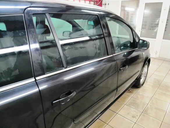 2011 Opel Zafira B Рестайлинг, чёрный - вид 22