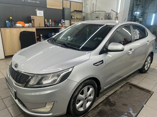 2012 Kia Rio III, серебристый, 530000 рублей, вид 2