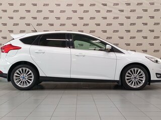 2016 Ford Focus III Рестайлинг, белый, 1044000 рублей, вид 5