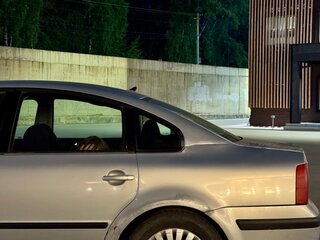 1997 Volkswagen Passat B5, серебристый, 220000 рублей, вид 2