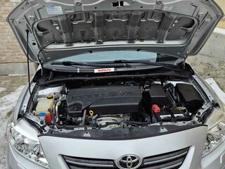 2010 Toyota Corolla X (E140, E150) Рестайлинг, серебристый, 1150000 рублей, вид 2