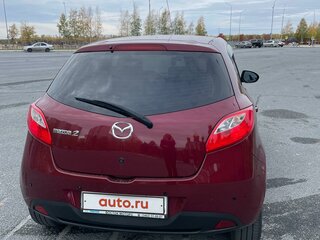 2010 Mazda 2 II Рестайлинг (DE2), красный, 830000 рублей, вид 3