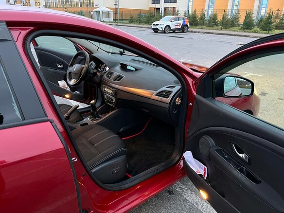 2013 Renault Fluence I Рестайлинг, красный, 540000 рублей - вид 14