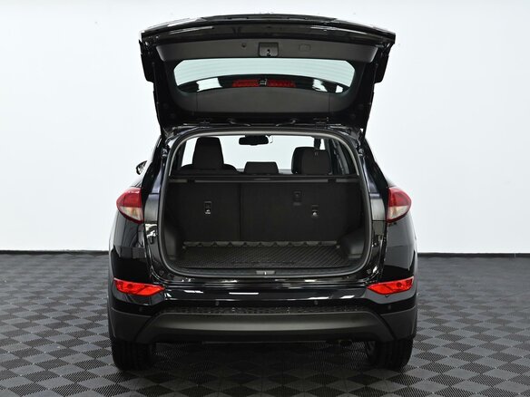 2016 Hyundai Tucson III, чёрный, 1605000 рублей - вид 11
