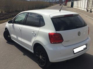 2012 Volkswagen Polo V, белый, 1590000 рублей, вид 4