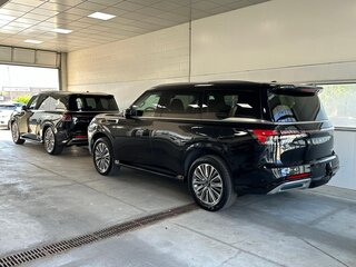 2024 Infiniti QX80 II, чёрный, 16041377 рублей, вид 2