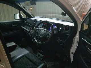 2017 Honda N-WGN I Рестайлинг, белый, 1200000 рублей, вид 4