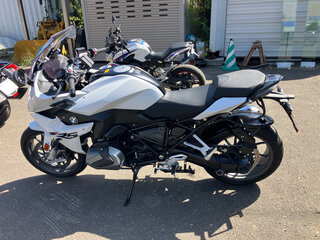 2025 BMW R 1250 RS, белый, 1430000 рублей, вид 2