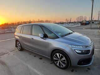 2017 Citroen C4 Picasso Grand II Рестайлинг, серебристый, 1550000 рублей, вид 5