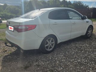 2014 Kia Rio III, белый, 450000 рублей, вид 2