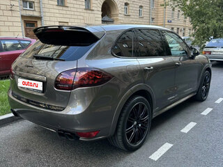 2011 Porsche Cayenne S II (958), коричневый, 4000000 рублей, вид 3