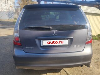 2008 Mitsubishi Grandis I, серый, 650000 рублей, вид 2