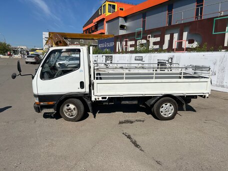 1993 Fuso (Mitsubishi) Canter, белый, 900000 рублей, вид 5