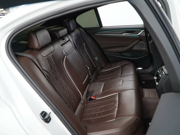 2020 BMW 5 серии 530i xDrive VII (G30/G31/G38) Рестайлинг, белый - вид 6
