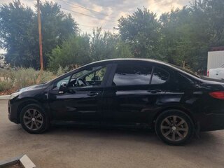 2013 Peugeot 408 I, чёрный, 420000 рублей, вид 3
