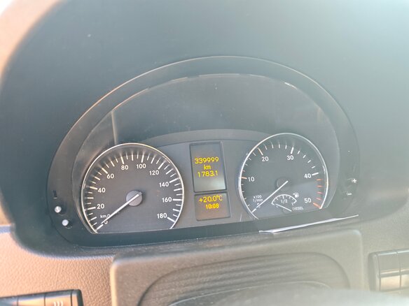 2015 Mercedes-Benz Sprinter, белый, 4650000 рублей - вид 12
