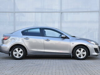 2011 Mazda 3 II (BL), серебристый, 690000 рублей, вид 3