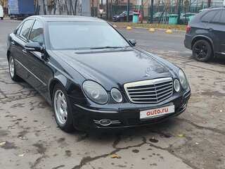 2008 Mercedes-Benz E-Класс 280 III (W211, S211) Рестайлинг, чёрный, 1000000 рублей, вид 3