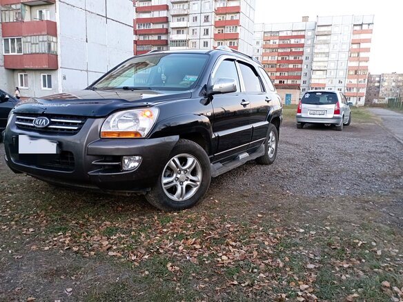 2006 Kia Sportage II, чёрный, 699999 рублей