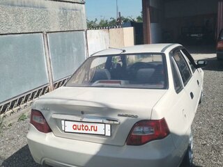 2012 Daewoo Nexia I Рестайлинг, бежевый, 400000 рублей, вид 3