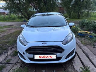 2016 Ford Fiesta Mk6 Рестайлинг, белый, 650000 рублей, вид 1