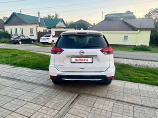 2019 Nissan X-Trail III Рестайлинг, белый, 2000000 рублей, вид 4
