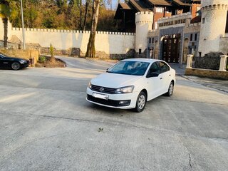 2018 Volkswagen Polo V Рестайлинг, белый, 649000 рублей, вид 4