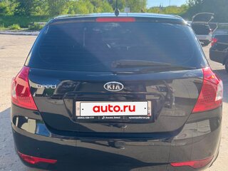 2011 Kia Ceed I Рестайлинг, чёрный, 650000 рублей, вид 2