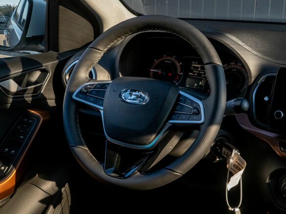 2026 Lada (ВАЗ) Iskra SW Cross, белый, 1740000 рублей - вид 31