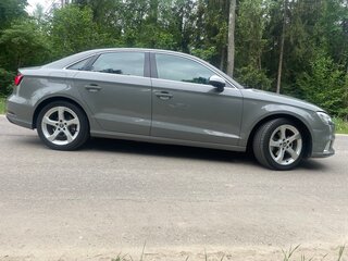 2018 Audi A3 III (8V) Рестайлинг, серый, 1700000 рублей, вид 2