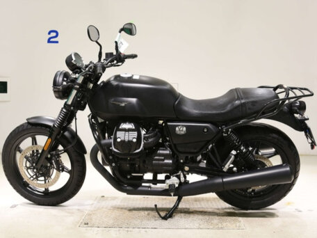2023 Moto Guzzi V 7, чёрный, 810000 рублей, вид 2