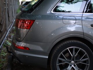 2015 Audi Q7 II (4M), серый, 3950000 рублей, вид 4