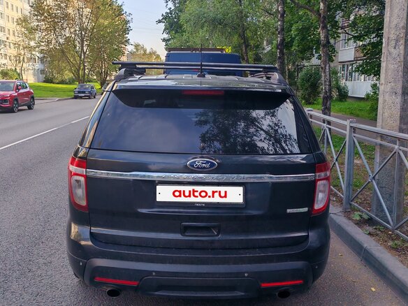 2011 Ford Explorer V, чёрный, 1350000 рублей - вид 3