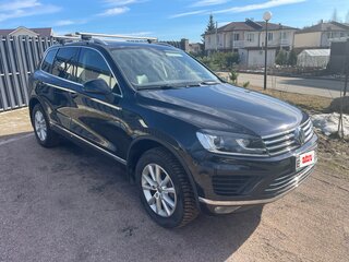 2017 Volkswagen Touareg II Рестайлинг, синий, 2800000 рублей, вид 3