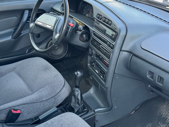 2004 Lada (ВАЗ) 2115, серебристый, 215000 рублей - вид 6