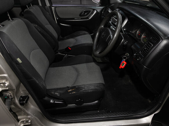 2004 Mazda Tribute I Рестайлинг, серый - вид 3