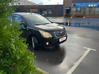2013 Chevrolet Cobalt II, чёрный, 380000 рублей, вид 2