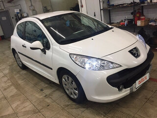 2008 Peugeot 207 I, белый, 499999 рублей, вид 4