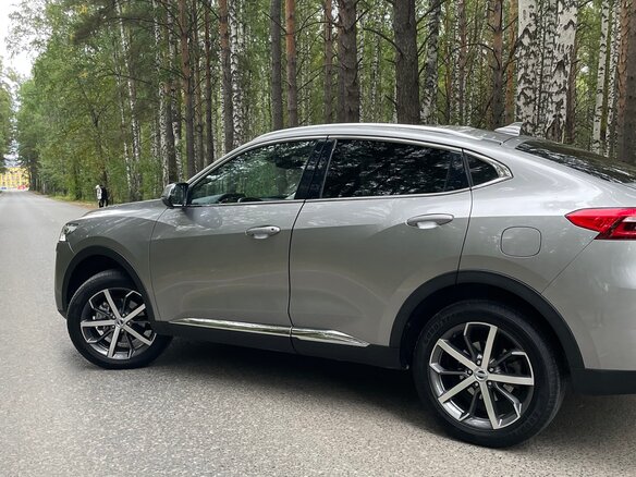 2020 Haval F7x I, серый, 2500000 рублей - вид 1