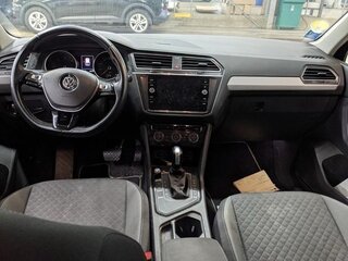 2019 Volkswagen Tiguan II, чёрный, 2025000 рублей, вид 4